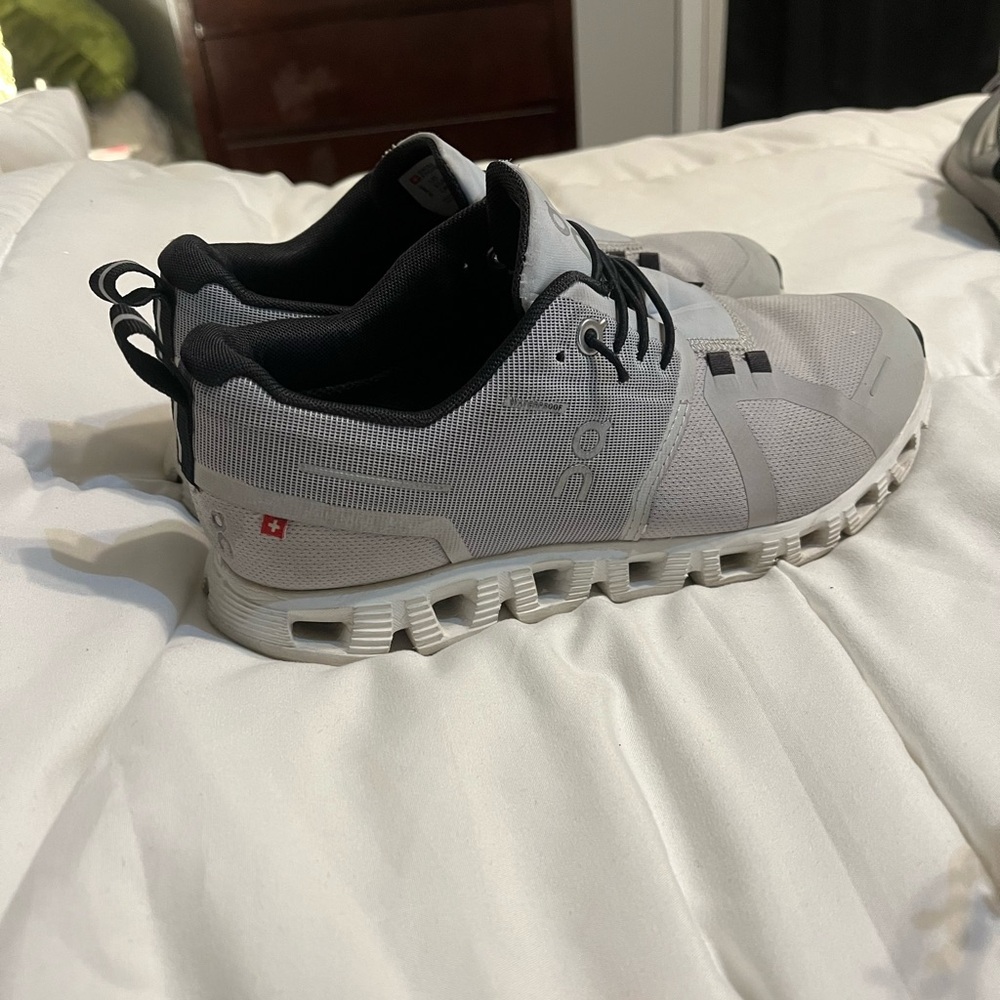 On clouds sz 7